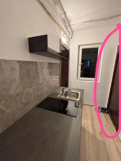Garsonieră nedecomandată în Girocului