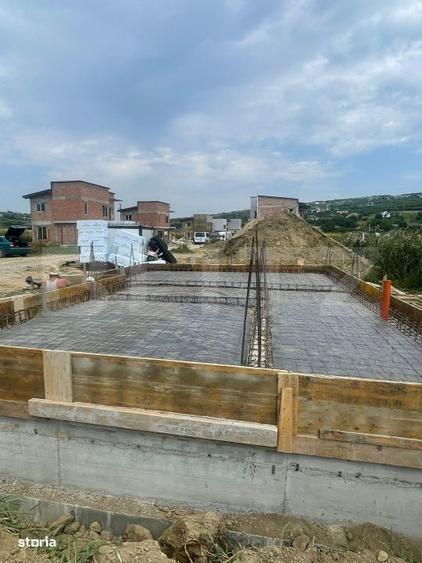 Casă cu 4 camere în Chicerea