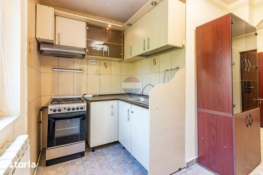 Apartament 3 camere mobilat ,strada Novaci in zona 13 Septembrie - 12