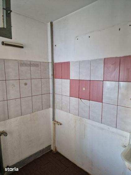Garsonieră în Brazda lui Novac