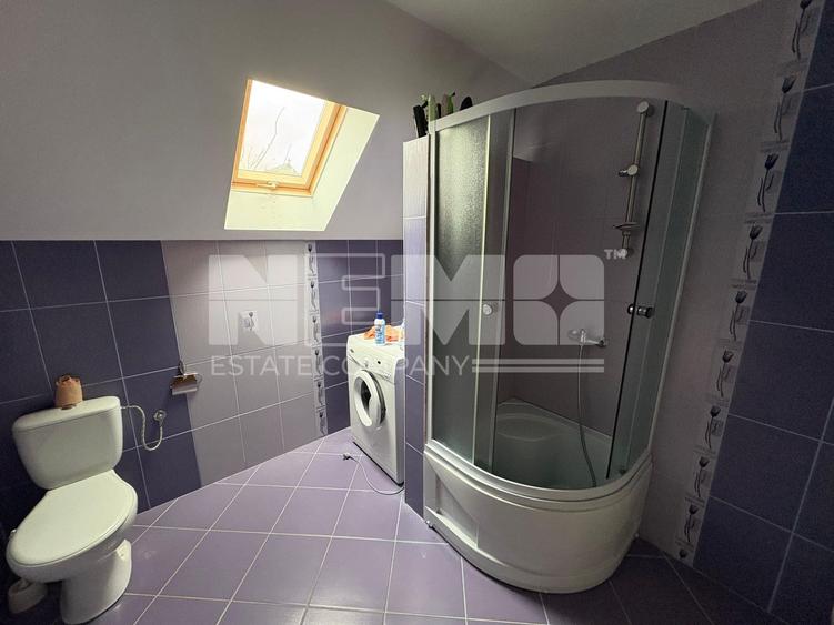Casă individuală cu 5 camere cu Canalizare în Vicovu de Sus