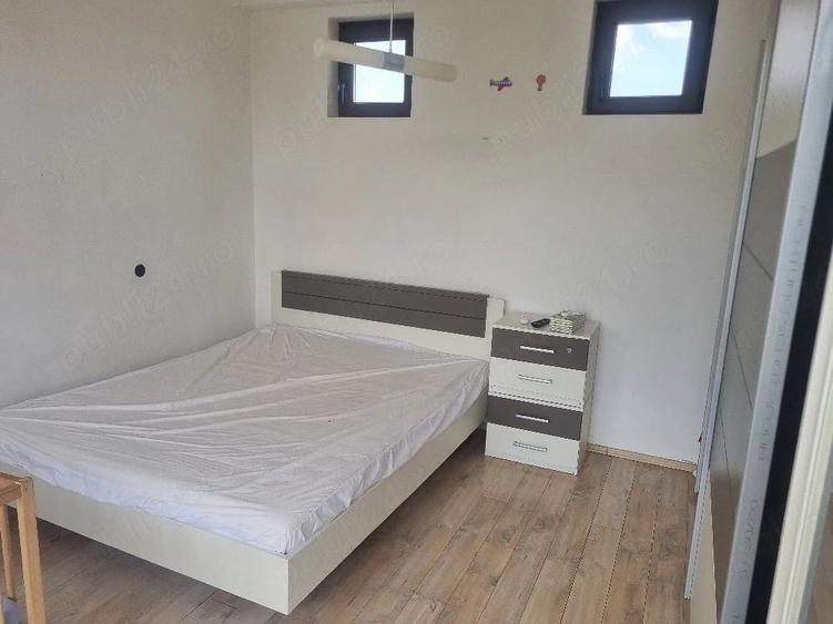 Apartament cu 2 camere semidecomandat în Păcii
