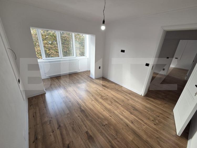 Apartament cu 2 camere decomandat în Jibou