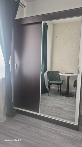 Garsonieră decomandată în Central