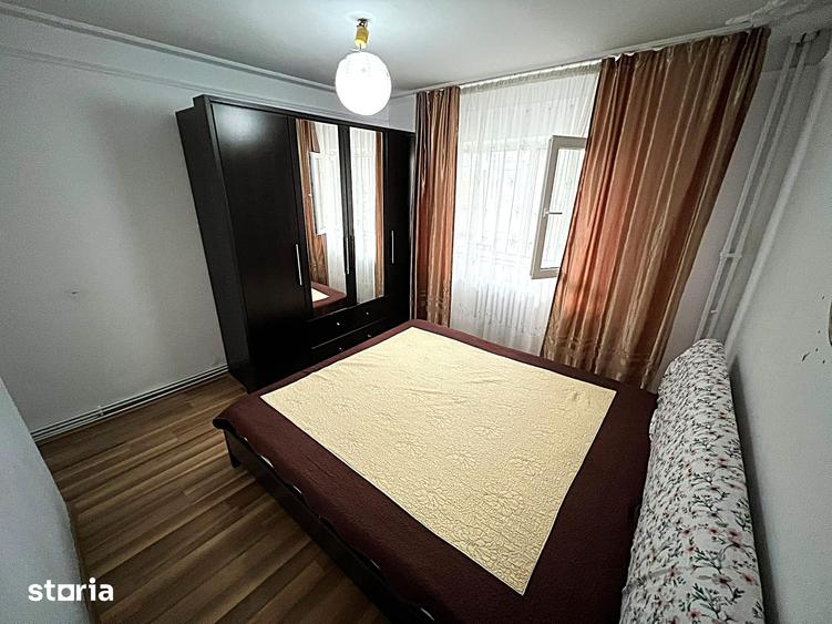 Apartament cu 2 camere decomandat în Nicolina