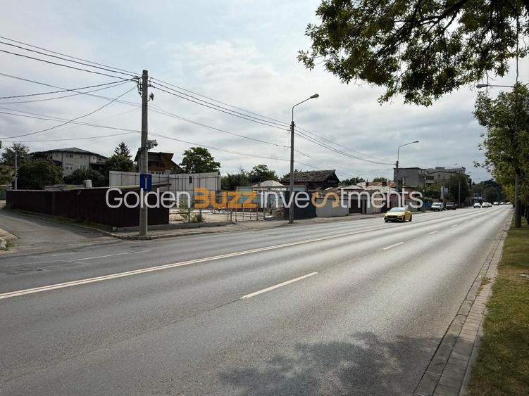 Teren Construcții intravilan de 780 mp, în Petricani