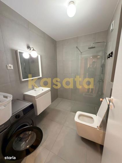 Apartament cu 3 camere, mobilat în Tei