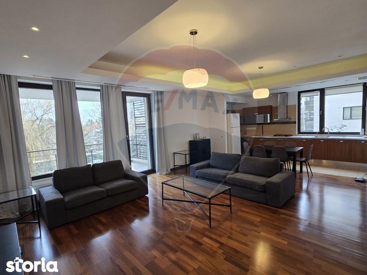 Apartament cu 4 camere decomandat, mobilat în Pipera