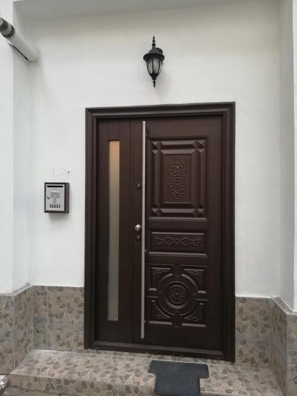 Casă cu 2 camere în Tineretului