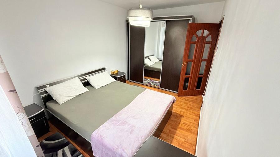 Apartament cu 2 camere decomandat, mobilat în Sebastian