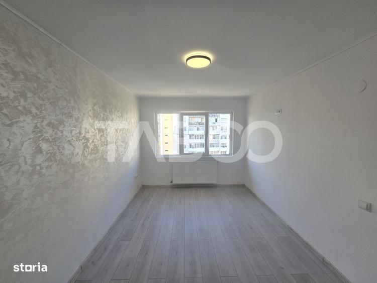Apartament cu 4 camere decomandat în Trei Stejari