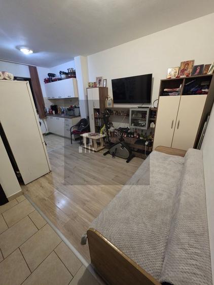 Apartament cu 2 camere semidecomandat în Alexandriei