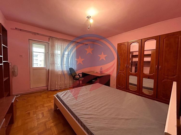 Apartament 3 camere decomandat de inchiriat pe Calea Severinului Craiova - 2