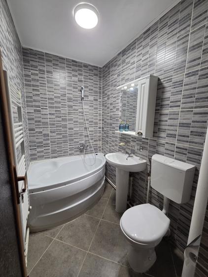 Apartament cu 2 camere semidecomandat în Țiglina 2