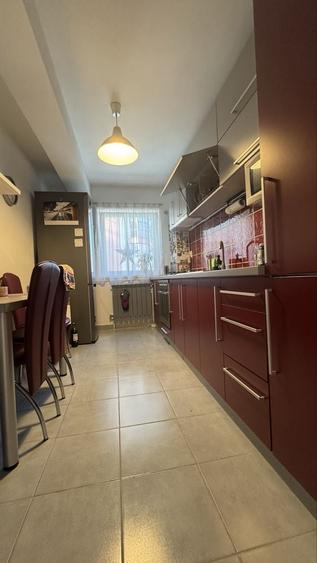 Apartament cu 2 camere decomandat în Florești