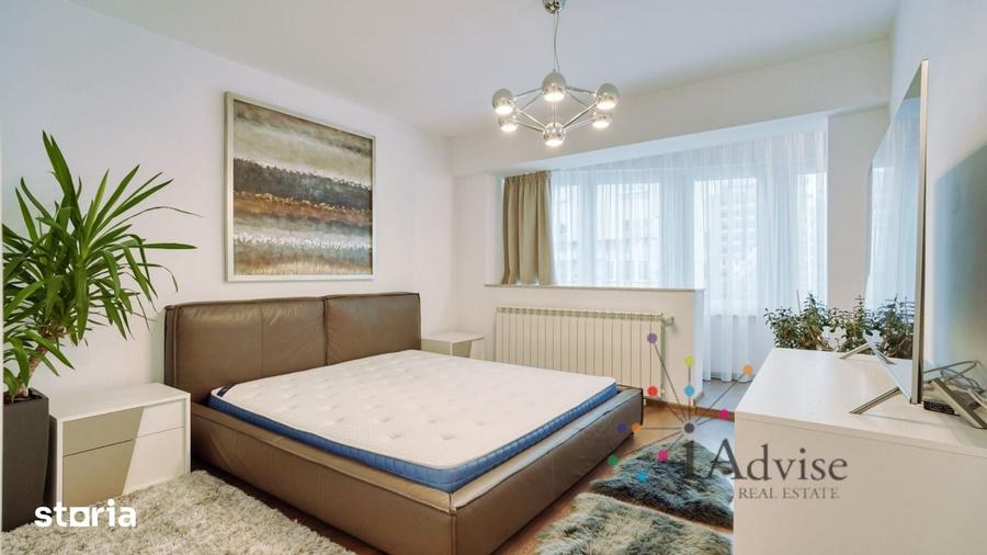 Apartament cu 4 camere decomandat în Central