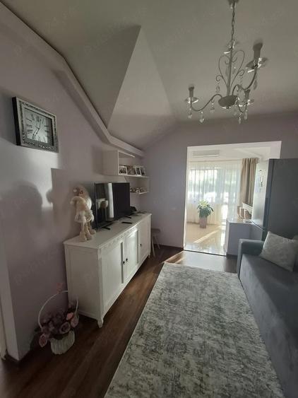 Apartament cu 2 camere semidecomandat în Dărmănești