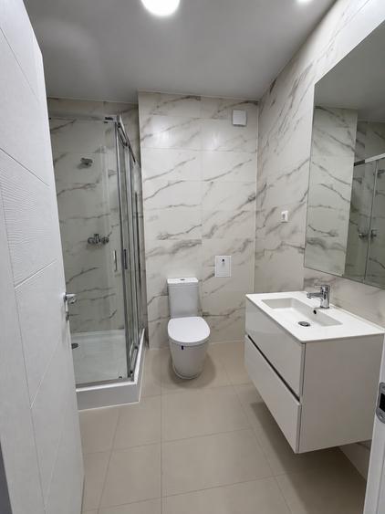 Apartament cu 3 camere decomandat în Theodor Pallady