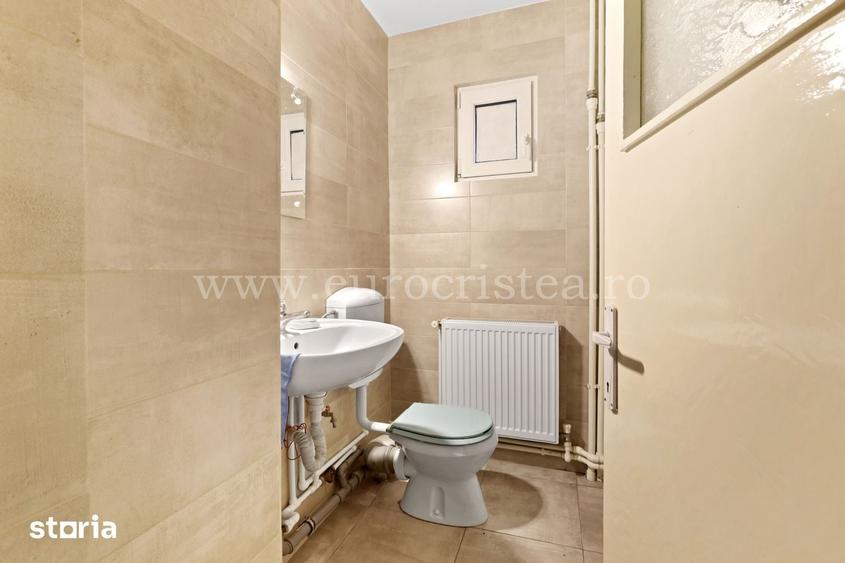Apartament cu 2 camere semidecomandat în Central