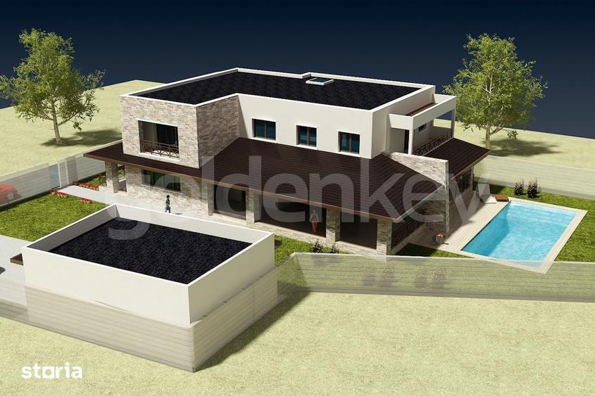 Casă cu 7 camere cu Teren 1000 Mp în Central