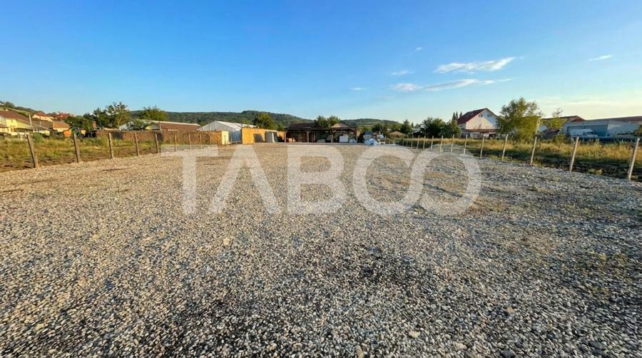 Teren 2000mp de inchiriat acces direct din drum asfaltat Viile Sibiulu - 1