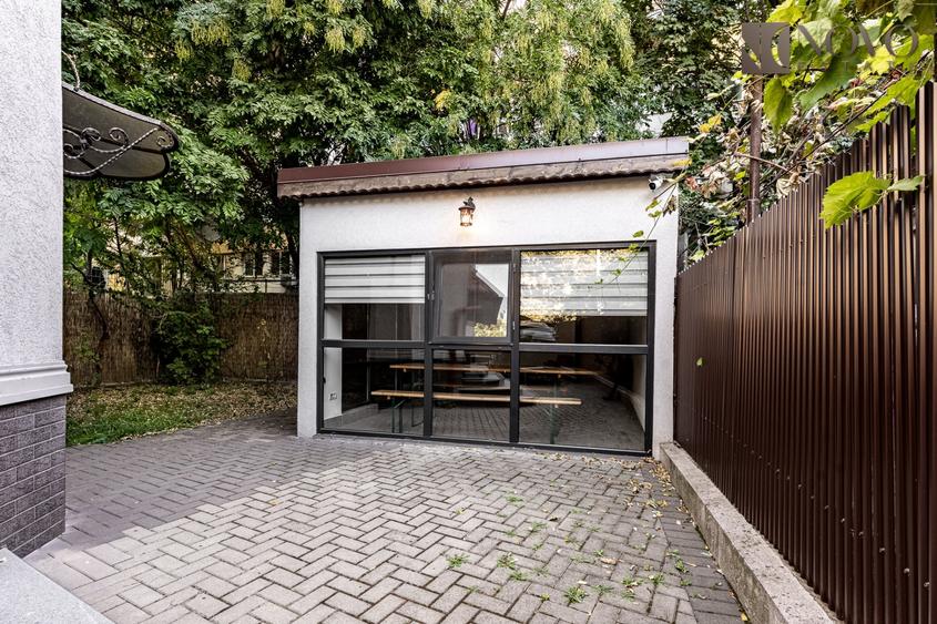 Duplex cu 7 camere cu Canalizare în Ferdinand