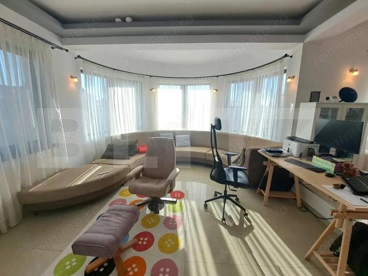 Casă cu Teren 1500 Mp în Hălchiu