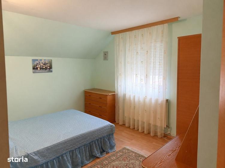 Casă cu 4 camere în Joița