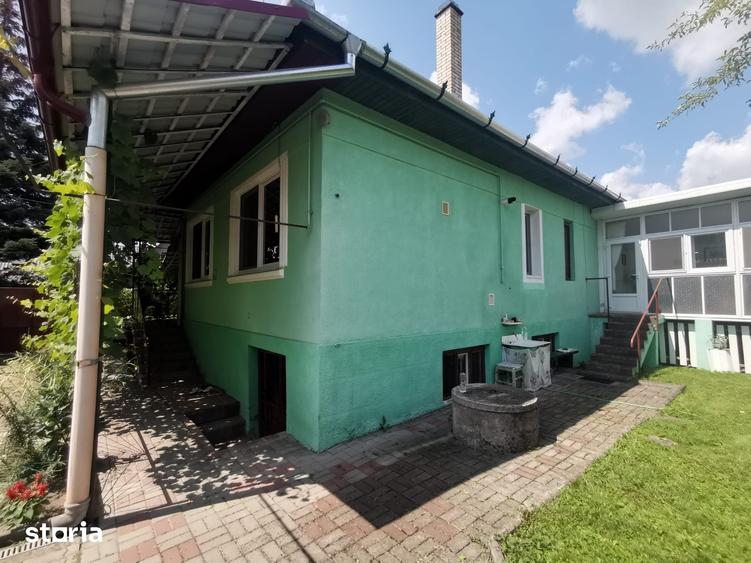 Casă cu 3 camere cu Teren 2795 Mp în Central