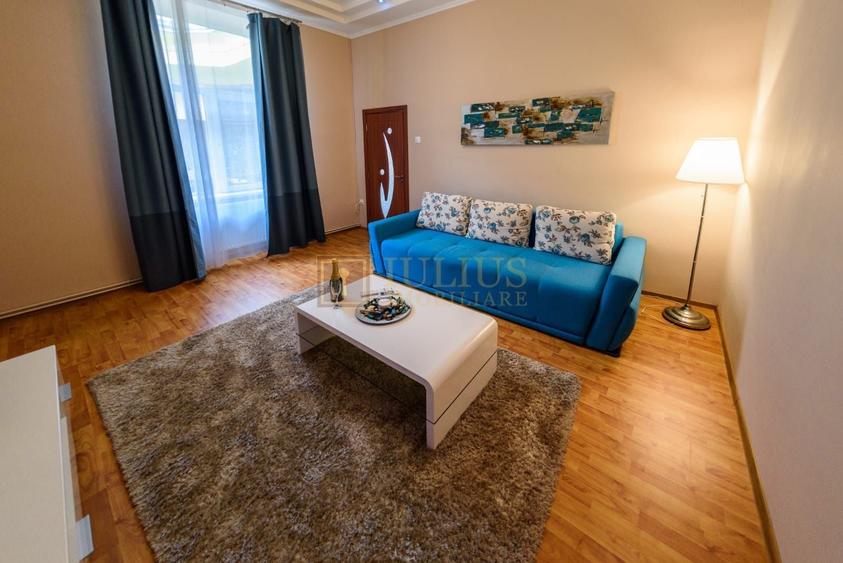 Apartament cu 2 camere decomandat în Central