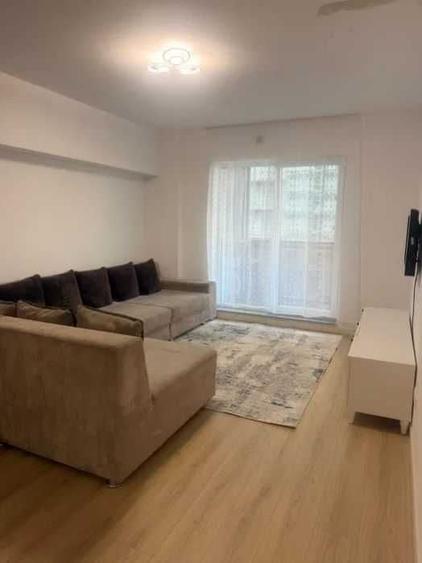 Apartament cu 2 camere decomandat în Drumul Taberei