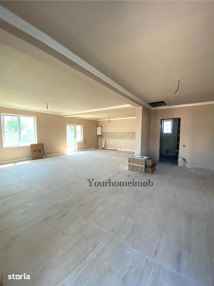 Casă cu 2 camere cu Teren 390 Mp în Pielești