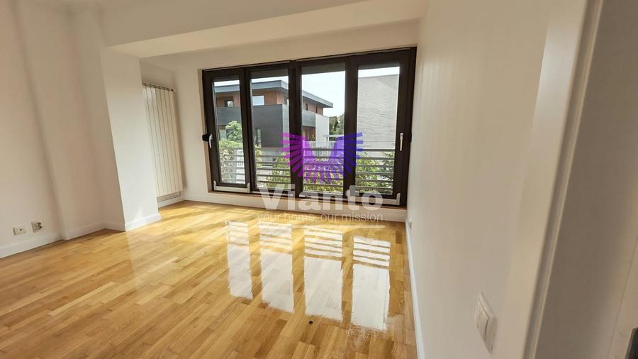 Apartament cu 2 camere semidecomandat, mobilat în Central