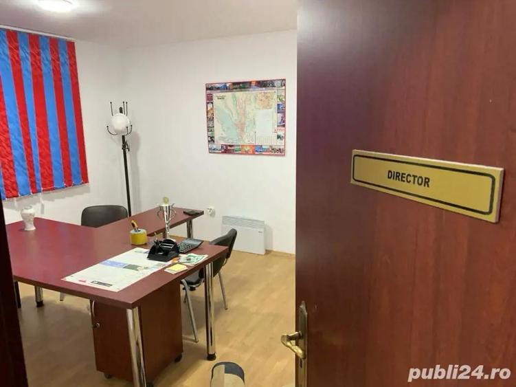 Spațiu comercial, de 6,000 mp, în Central