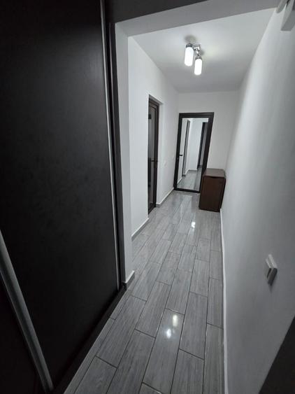 Apartament cu 2 camere semidecomandat în Unirii Sud