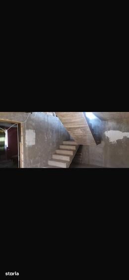 Casă cu 2 camere cu Teren 800 Mp în Drăgănești de Vede