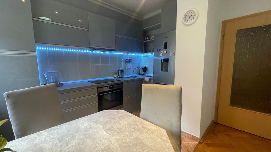 Apartament cu 2 camere semidecomandat, mobilat în Medicină