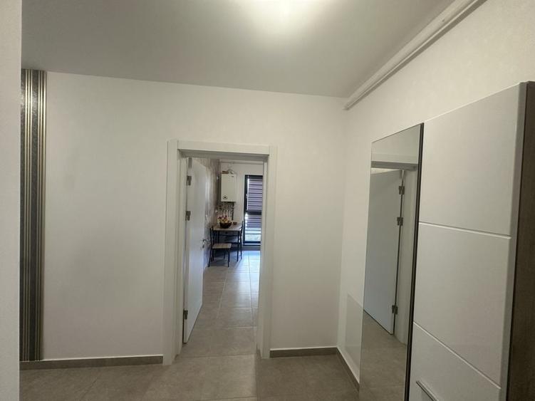 Apartament cu 2 camere decomandat în Cristian