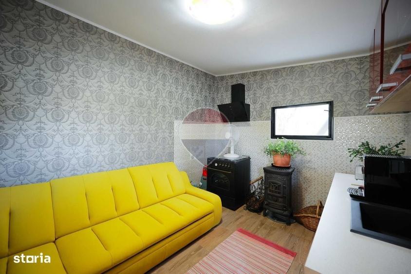 Casă cu 4 camere în Tărian