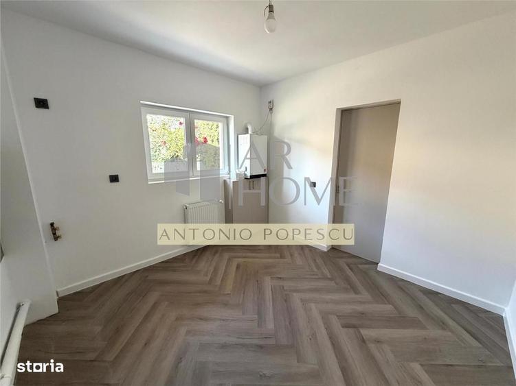 Casă cu 4 camere cu Teren 285 Mp în Blejoi