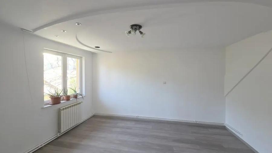 Spațiu comercial, de 92 mp, în Central