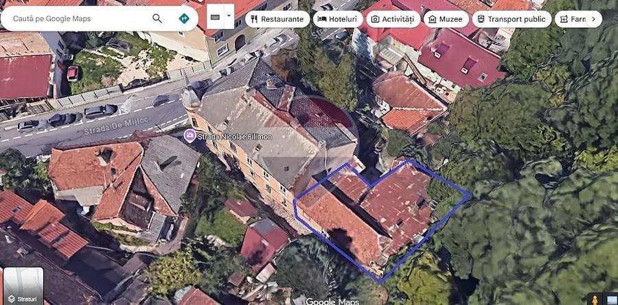 Casă cu 9 camere cu Teren 1048 Mp în Brașovul Vechi