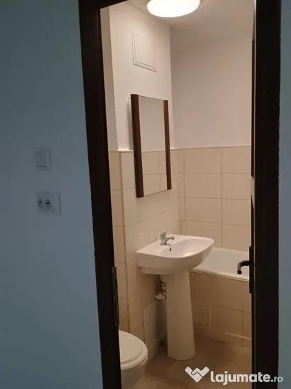 Garsonieră decomandată în Lujerului