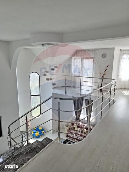 Casă cu 5 camere cu Teren 676 Mp în Bogdan Vodă