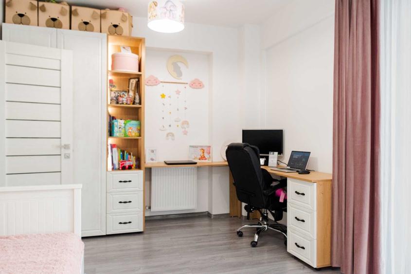 Apartament cu 3 camere decomandat în Centrul Istoric