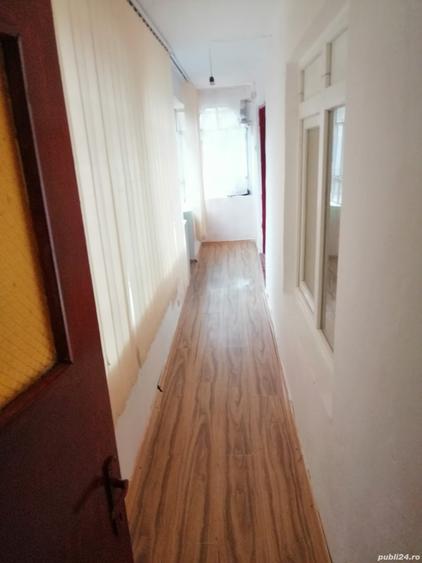 Casă cu 4 camere cu Teren 132 Mp în Central