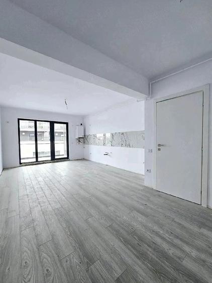 Apartament cu 2 camere semidecomandat în Titan