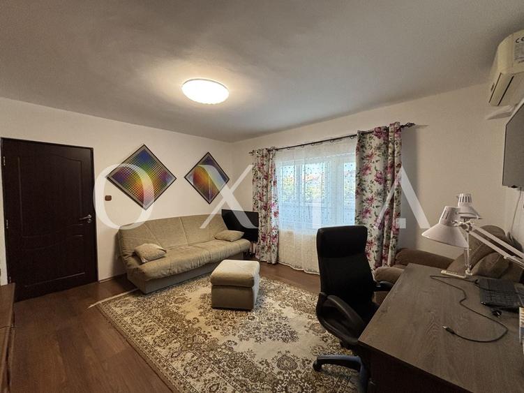 Apartament cu 2 camere semidecomandat, mobilat în Soarelui