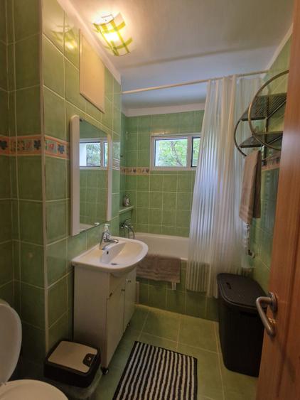 Apartament cu 2 camere semidecomandat în Medicină