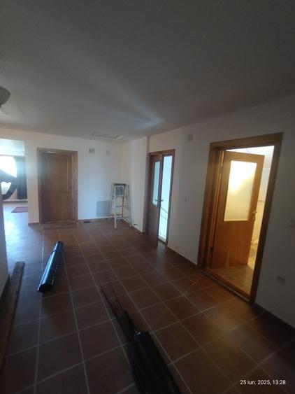 Casă cu 12 camere cu Canalizare în Eforie Sud